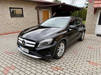 GLA 200d 4MATIC 2016