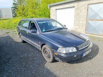 Volvo V40 combi 1.8i 90kW