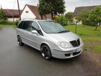 Lancia Phedra 3.0 V6 24V Emblema Comfortronic