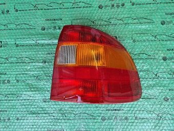 pravé zadní světlo Opel Astra F 90442021 , 1222006