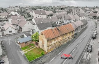 Prodej domu 258 m² s pozemkem 337 m², Smečno - 1
