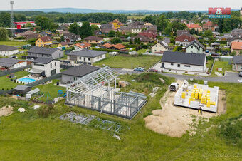 Prodej pozemku k bydlení, 808 m², Skalná, zahájená stavba - 1