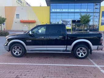 Dodge RAM 1500 Laramie 5,7 V8 LPG