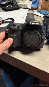 Canon 50D , objectiv 17+85 ,