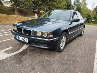 BMW e38 2.8 V6
