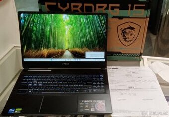 MSI Cyborg 15 A12UC-1444CZ 16GB/512GB zár. 19 měs Planeo