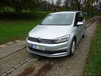Volkswagen Touran 2.0TDi 110kw reg.11/2020, DSG, LED, Tažné