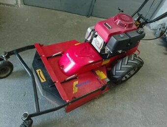 Vari mulčovač F-700  Hurricane