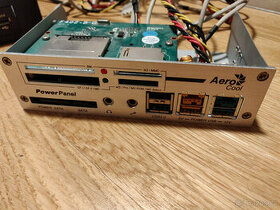 Přední panely - čtečky SD karet