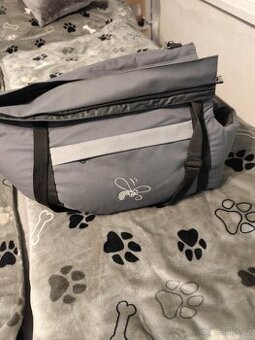 Přepravní taška na štěně nebo menšího pejska