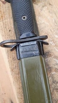 US útočný nůž M7 na pušku M16