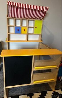 dřevený dětský obchod
