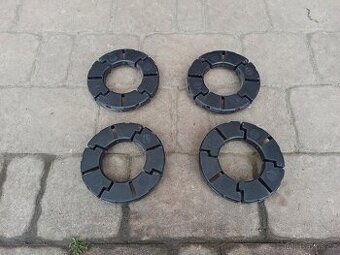 Prodám plastové terče pod dlažbu 156/15 mm