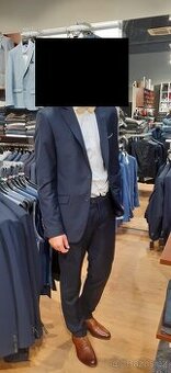 Oblek tmavě modrý do tanečních