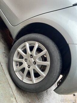 Alu kola značky Rial