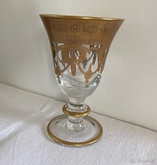 Sklenice s oroplastikou