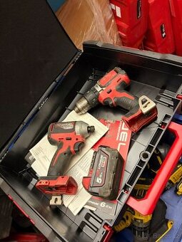 SadaMilwaukee - Aku příklepová vrtačka -utahovak