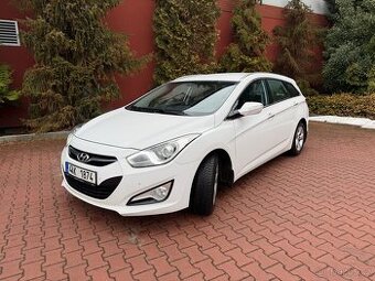 Hyundai I40 combi 1.7crdi 100kw rok 12/2014