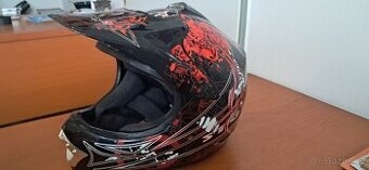 Dětská přilba na motorku