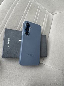 Jako nový. Samsung galaxy s25 128GB, Navy, TOP STAV