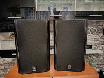 Yamaha NX-E800 regálové reproduktory klavírní lak