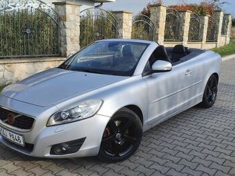 Volvo C70 cabrio 2.0 tdi 100kw automatická převodovka řadí b