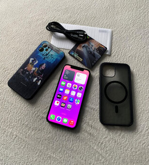 Apple Iphone 12 - 64GB - Black - V PĚKNÉM STAVU