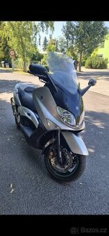 Yamaha T-max 500i