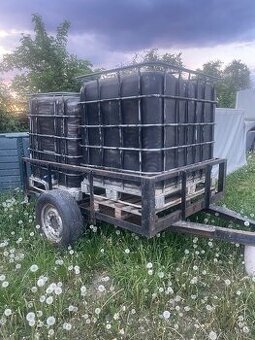 Prodám přívěsný vozík s IBC nádrží