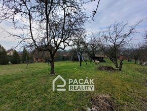 Prodej pozemku vhodného k výstavbě rodinného domu ve Šternbe