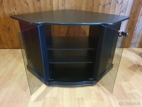 Rohový TV stolek