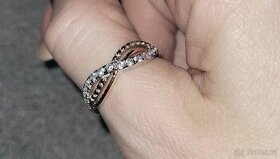 Nový dámský stříbrný prsten prstýnek 925 vel 56 s kamínky