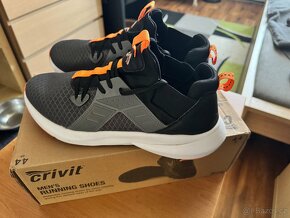sportovní boty vel.44