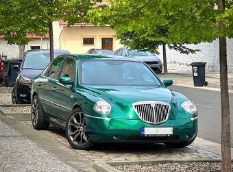 Lancia Thesis, celolak, 19", regulace podvozku, jedinečná