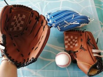 Baseball míček a rukavice, pálka, minimálně používané