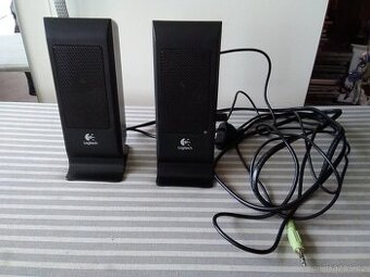 Nové reproduktory Logitech k počítači.