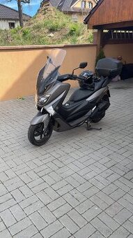 Yamaha NMax 125