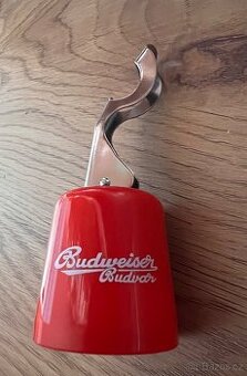 Retro pivní otvírák se zátkou na pivo - Budějovický Budvar