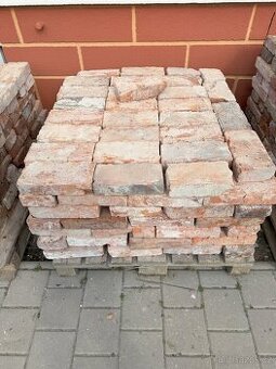 Prodám cihly 4x paleta