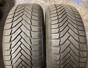 zimní 225/55 R17