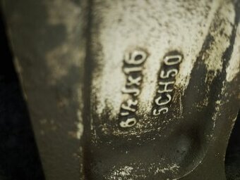 alu kola 205/60 r16 renault, peugeot atd..