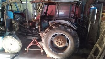 Zetor 30-4011 s nakladačem UNHZ