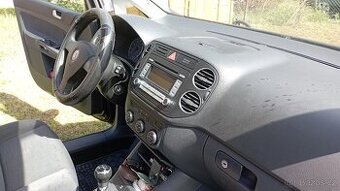 Vokswagen Golf