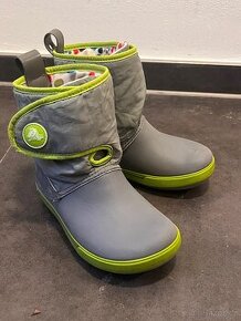 Zimní sněhule Crocs Crocband Gust boot J1 (EUR 32/33)