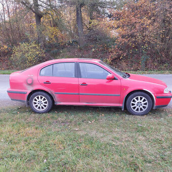 Škoda Octavia 1, SLX 1600 -74 kW
