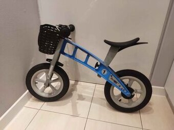 First bike modré