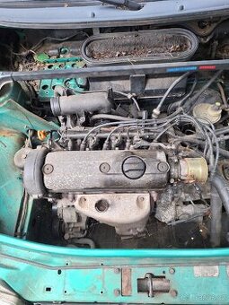 Motor 1.6 mpi škoda felicia
