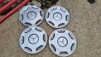 MERCEDES W124 ORIGINÁLNÍ KRYTY KOL