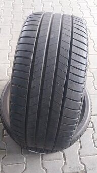 Prodám 2 x letní pneu Bridgestone 245/40/19