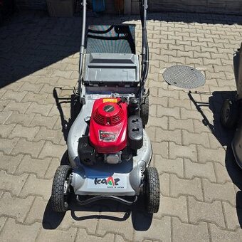 Sekačka iseki osazení motorem Honda